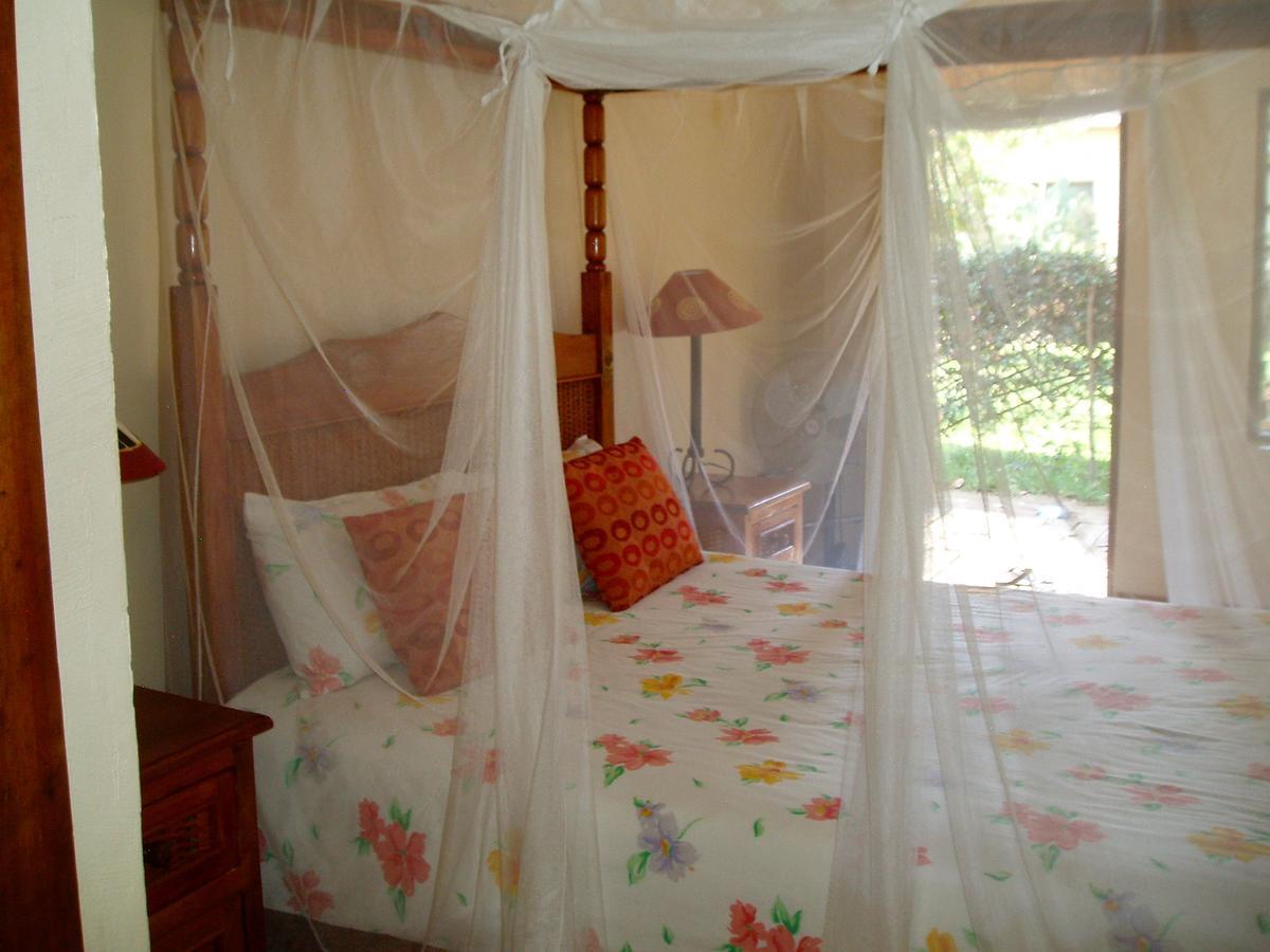 Nkhudzi Beach Lodge Nkudzi Экстерьер фото